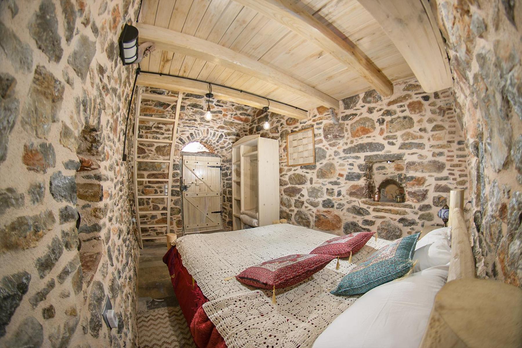 Byzantine Home In The Castle Mesta ภายนอก รูปภาพ