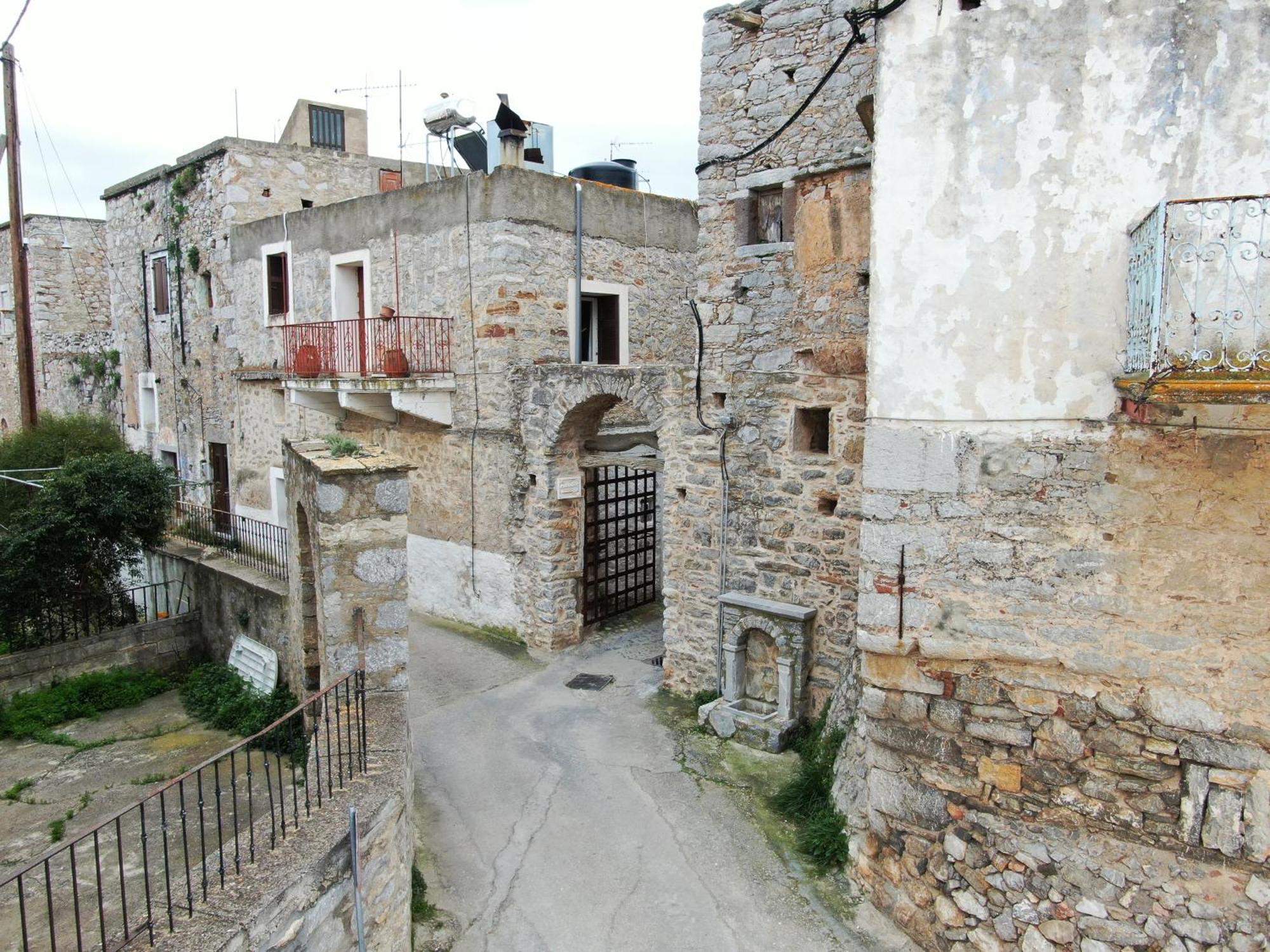 Byzantine Home In The Castle Mesta ภายนอก รูปภาพ